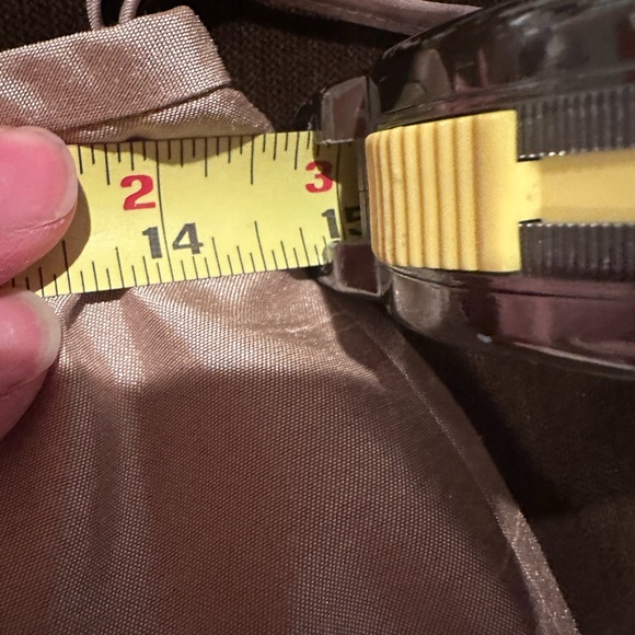 Kasper gold 3 Button Skirt Suit Set.Ruffle Layers On Jacket Zip in Back Sz 8P - Picture 15 of 16